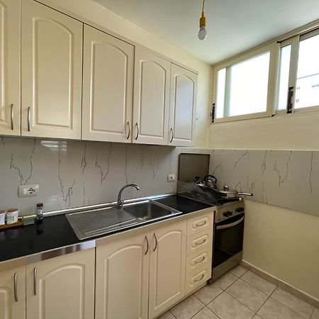 Lisus Apartment Vlorë Eksteriør billede