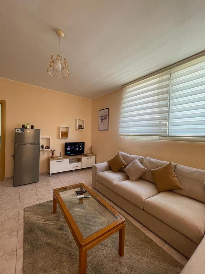 Lisus Apartment Vlorë Eksteriør billede